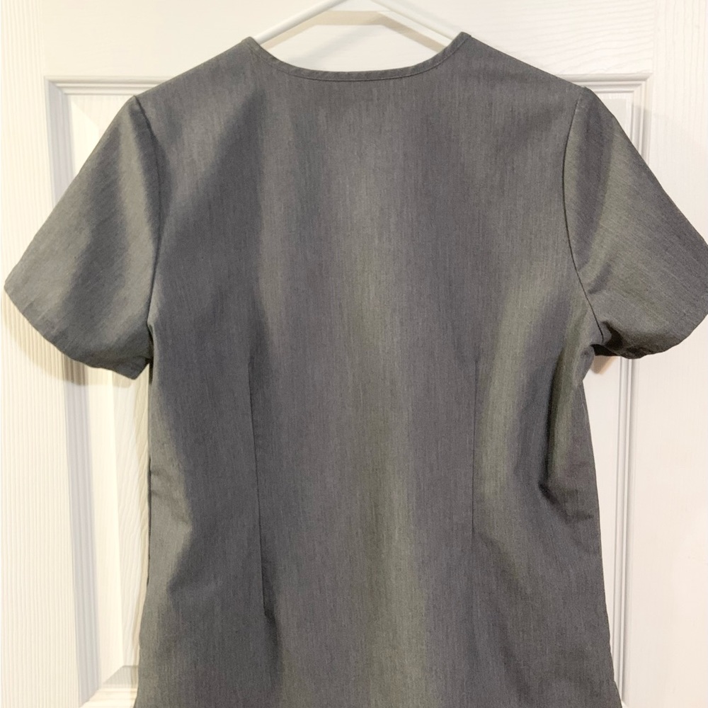 Figs Graphite Scrub Set - image 5